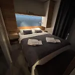 Ventura Mobile Camping