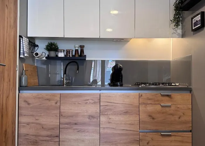 Кемпинг Ventura Mobile Биоград-на-Мору