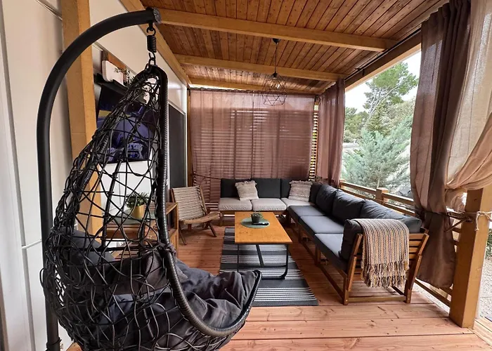 Ventura Mobile Camping *